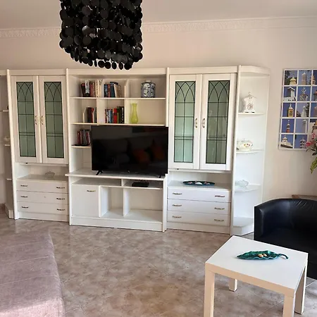 Apartment Dream House Near The